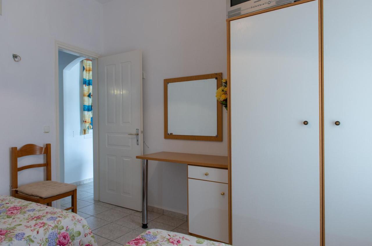 Artemonas Aphrodite Holiday Home מראה חיצוני תמונה